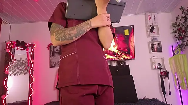 Alaia Asuka online show from 10.23.25