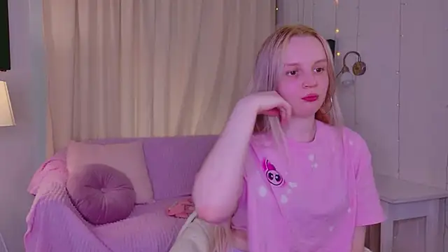Beatrica Klein online show from 05.02.26