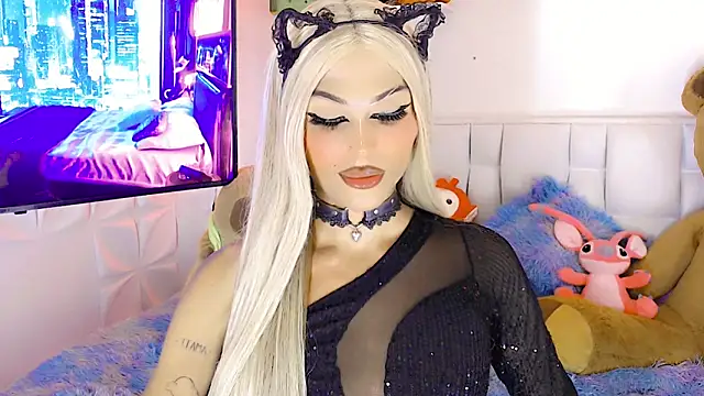 Snapshot of amal_baddell chatting on 02.09.25 amal baddell online show from 02.09.25