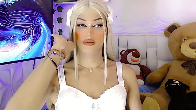 Snapshot of amal_baddell chatting on 02.28.25 amal baddell online show from 02.28.25