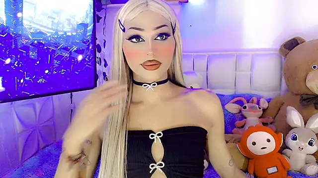 Snapshot of amal_baddell chatting on 03.06.25 amal baddell online show from 03.06.25