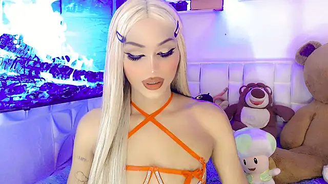 Snapshot of amal_baddell chatting on 03.09.25 amal baddell online show from 03.09.25