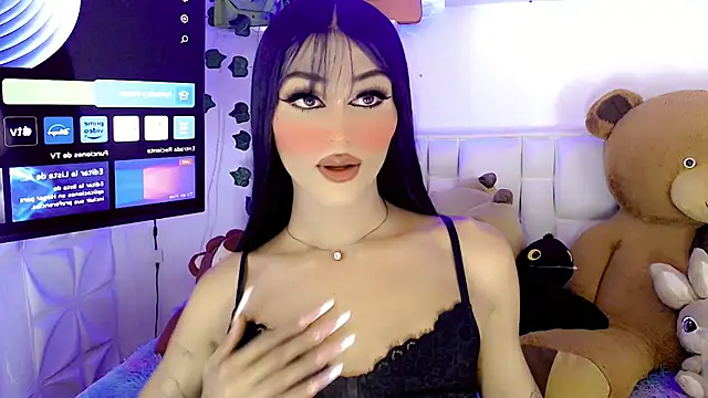 Snapshot of amal_baddell chatting on 03.19.25 amal baddell online show from 03.19.25