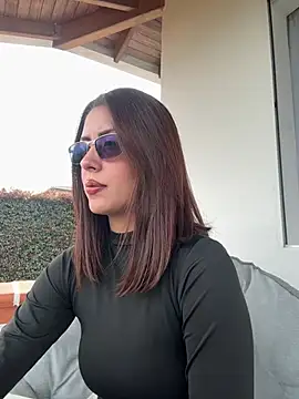 EmaSaenz online show from 03.02.25