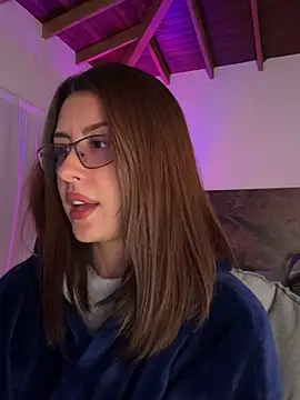 EmaSaenz online show from 03.03.25