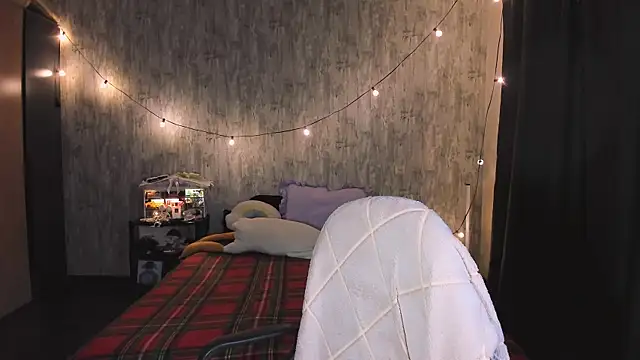 MariaMango online show from 11.26.25