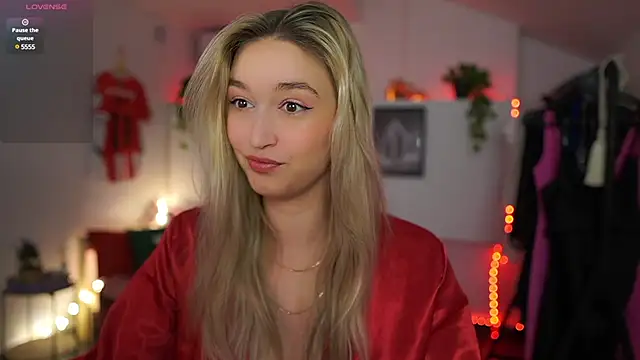 Alexis   Texas online show from 02.08.25