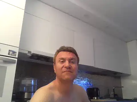 Snapshot of aidas12 chatting on 09.25.25 aidas12 online show from 09.25.25