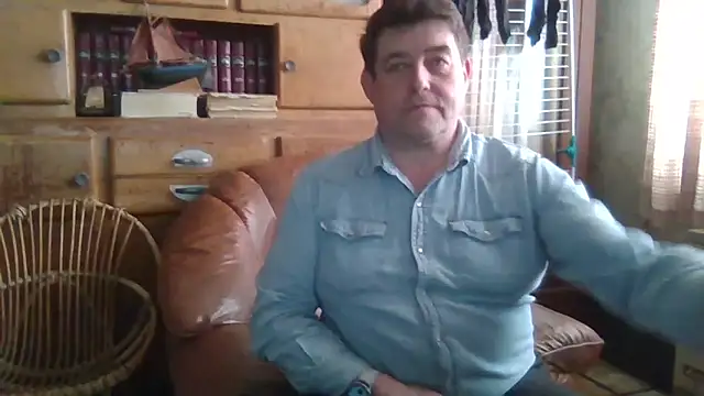 Snapshot of sympatrique chatting on 01.27.25 sympatrique online show from 01.27.25