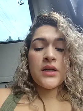 Sara smiiith211 online show from 03.06.26