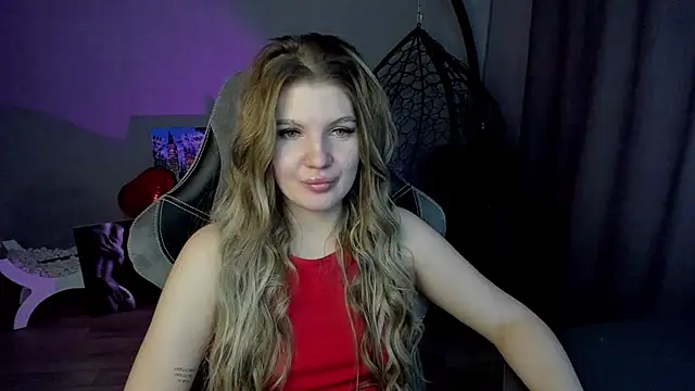 Snapshot of lily_williamss chatting on 02.04.25 lily williamss online show from 02.04.25