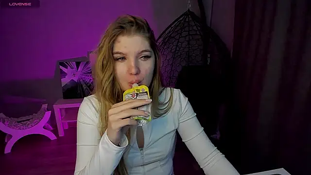 lily williamss online show from 02.27.26