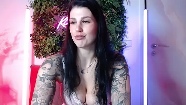 KiraKane1 online show from 01.14.25