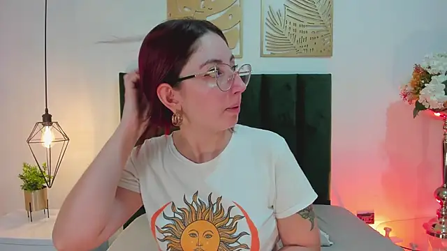 Emilywatsonn online show from 12.29.24