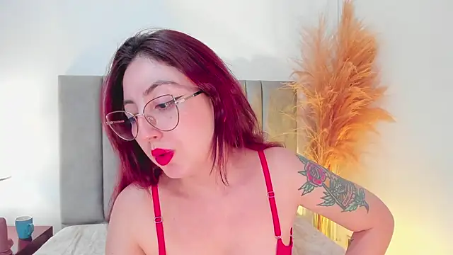 Emilywatsonn online show from 01.09.25