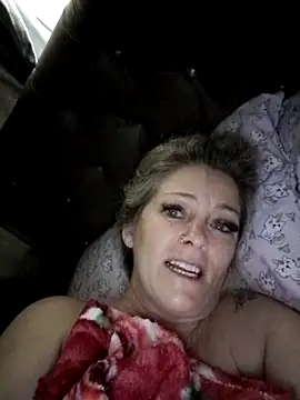 marcialoira online show from 11.17.25