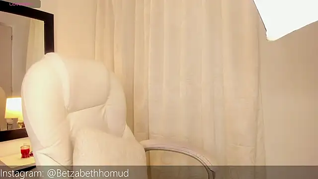 BetzabethHomud0 online show from 10.23.25