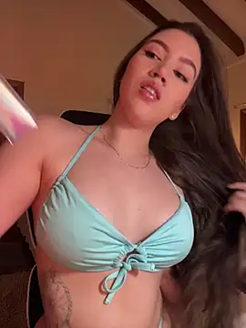 Snapshot of Amelia_Rouse chatting on 02.11.26 Amelia Rouse online show from 02.11.26