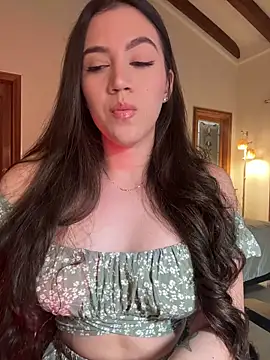 Snapshot of Amelia_Rouse chatting on 02.17.26 Amelia Rouse online show from 02.17.26