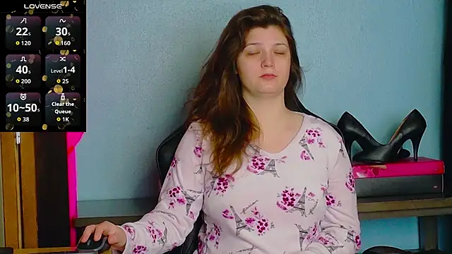 TreeJeanne online show from 10.31.25