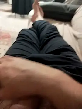 Snapshot of xozox chatting on 01.03.25 xozox online show from 01.03.25