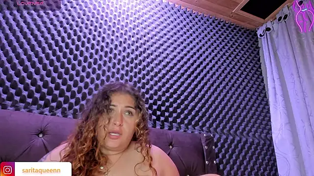 saara queen  online show from 12.04.24