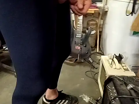 Danialanon online show from 11.25.25