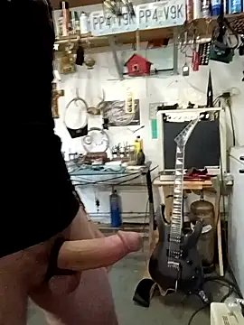 Danialanon online show from 11.27.25