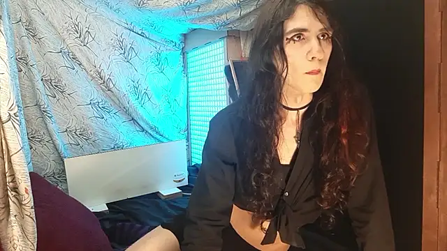 DiiVampy online show from 12.14.25