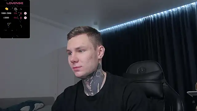 Snapshot of Lechery_boy chatting on 02.01.25 Lechery boy online show from 02.01.25