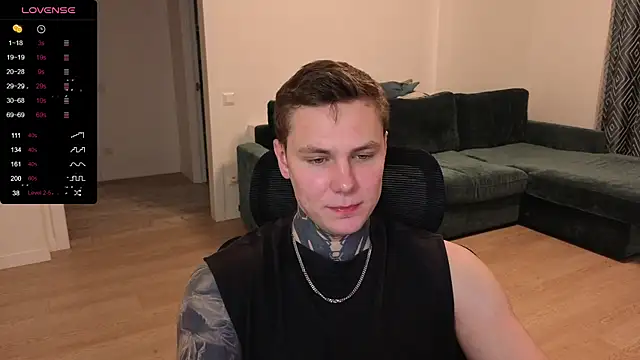 Snapshot of Lechery_boy chatting on 10.11.25 Lechery boy online show from 10.11.25