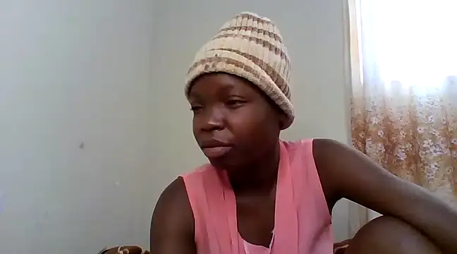 Snapshot of hunnybee007 chatting on 03.16.25 hunnybee007 online show from 03.16.25