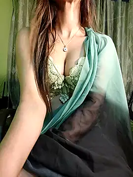 Snapshot of seductivegirl55 chatting on 05.06.26 seductivegirl55 online show from 05.06.26