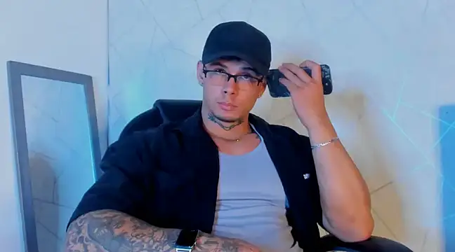 NoahhBrown online show from 02.09.25