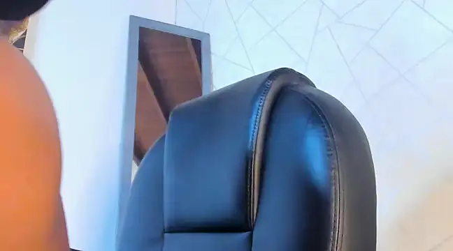 NoahhBrown online show from 03.17.25