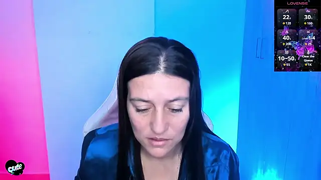 Snapshot of Saskyaa chatting on 12.02.25 Saskyaa online show from 12.02.25