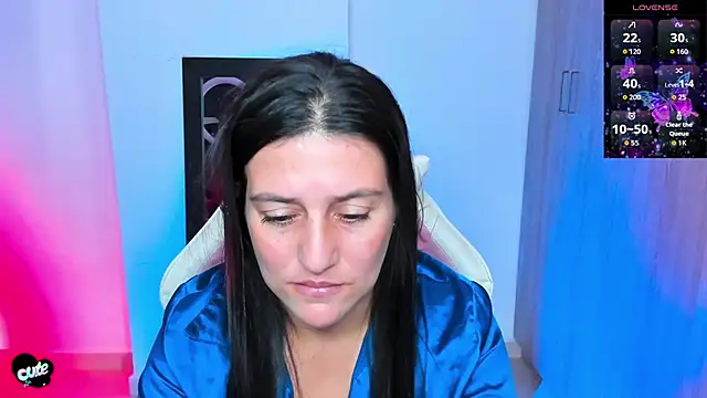 Snapshot of Saskyaa chatting on 01.12.26 Saskyaa online show from 01.12.26