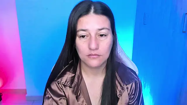 Snapshot of Saskyaa chatting on 01.17.26 Saskyaa online show from 01.17.26