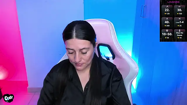 Snapshot of Saskyaa chatting on 02.16.26 Saskyaa online show from 02.16.26