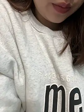 Seena-Mochi online show from 12.16.24