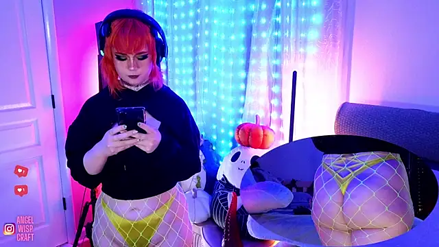 Snapshot of Angel-Lewd-Cake chatting on 03.17.25 Angel-Lewd-Cake online show from 03.17.25