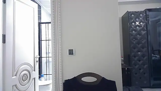 KIZLAZIMYaa online show from 11.22.25