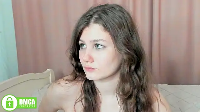 Snapshot of Charlotte_wow chatting on 12.15.24 Charlotte wow online show from 12.15.24