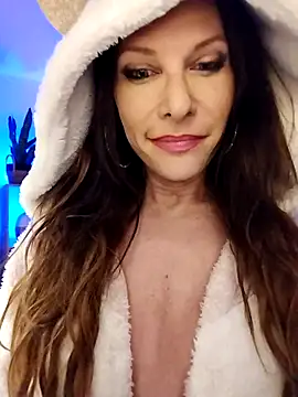 Snapshot of Luna_Kitanna chatting on 03.02.25 Luna Kitanna online show from 03.02.25