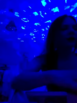 Snapshot of Luna_Kitanna chatting on 09.12.25 Luna Kitanna online show from 09.12.25