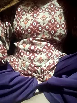 Snapshot of Jyoti-05 chatting on 03.08.25 Jyoti-05 online show from 03.08.25