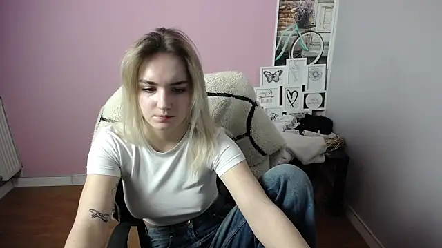 viktoria lovely online show from 02.18.25