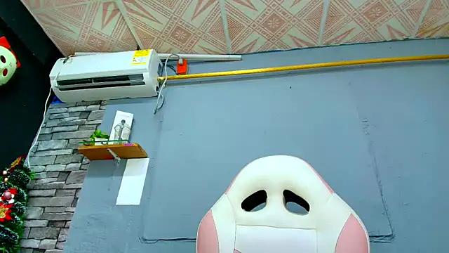 makena18 online show from 01.13.25