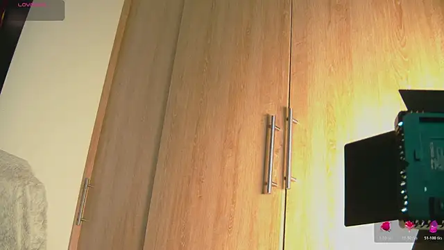 aidaadams online show from 10.26.25