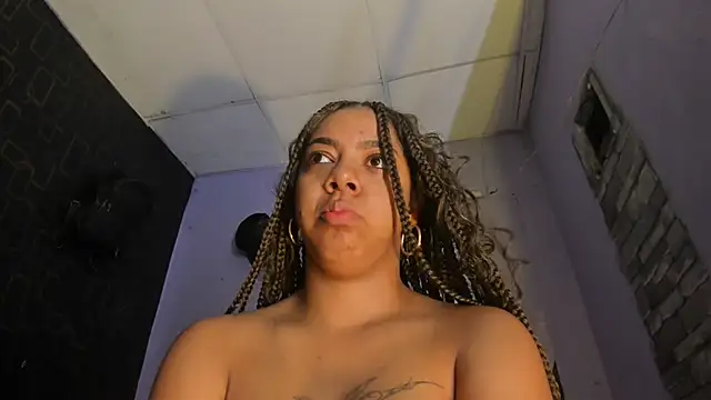 Alika01 online show from 03.02.25